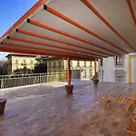 شقة Attico Incerpi, Terrazza Sui Tetti Di مونتيكاتيني تيرمي